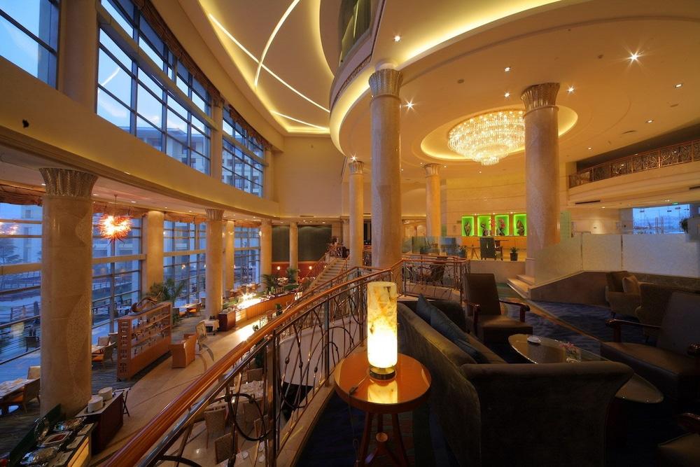 New Century Grand Hotel Kaifeng Exterior photo