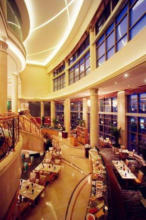 New Century Grand Hotel Kaifeng Exterior photo