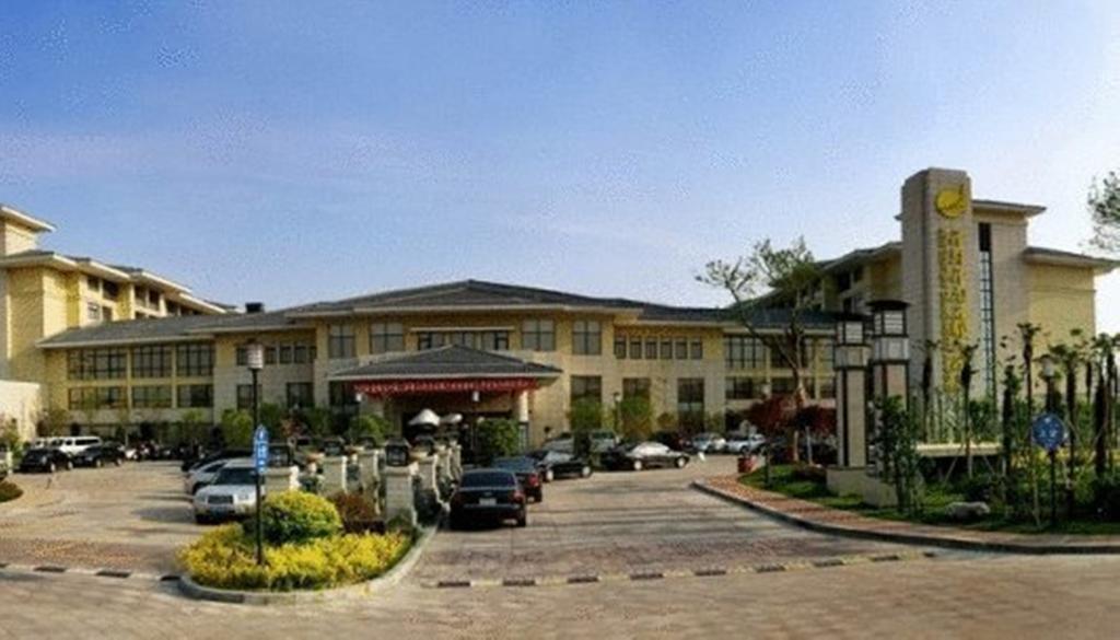 New Century Grand Hotel Kaifeng Exterior photo