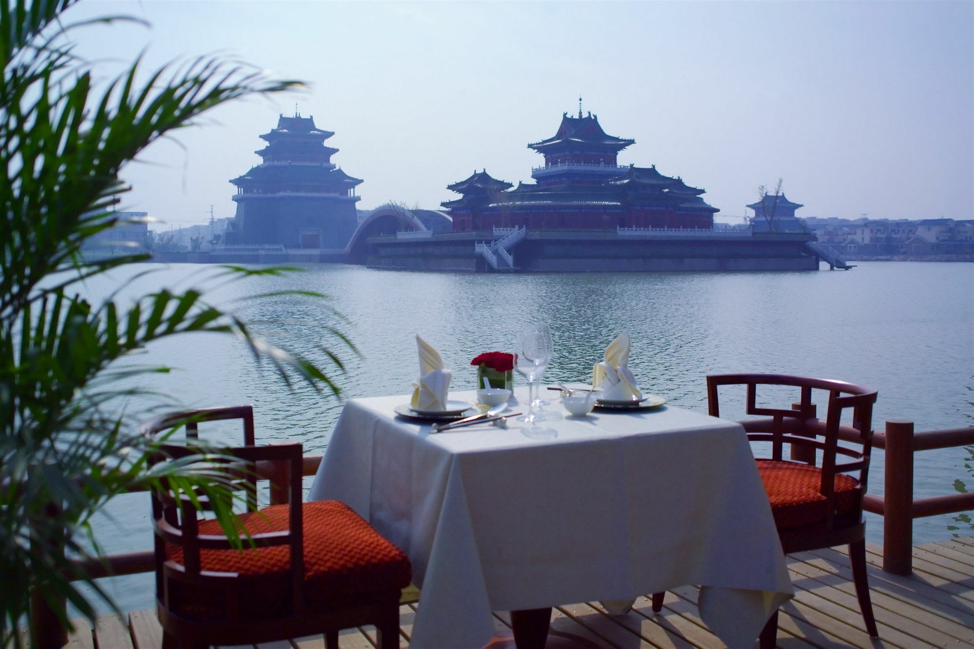 New Century Grand Hotel Kaifeng Exterior photo